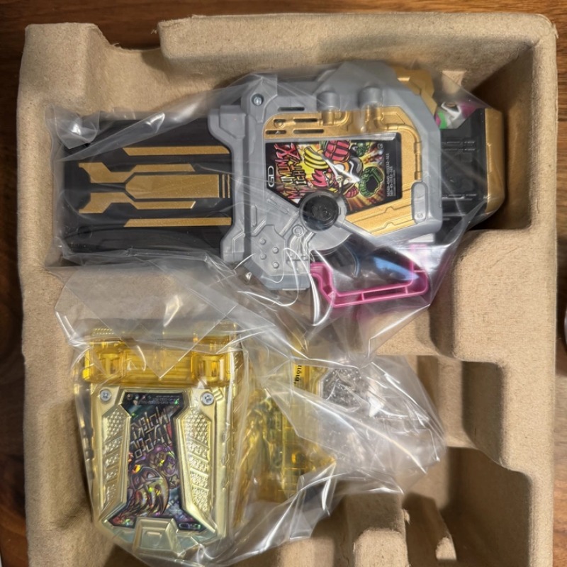 Kamen Rider Ex-Aid SUPER BEST  - Gaming Accessories Storage 评论和价格