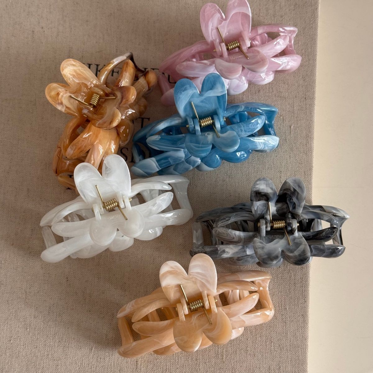 Flower Large Hair Claw Clips C - Gaming Accessories Storage 评论和价格